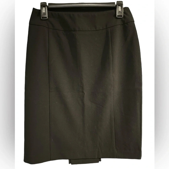 New York & Company Women's Black Stretch Skirt - Size 2 - Classic Style - Picture 1 of 7